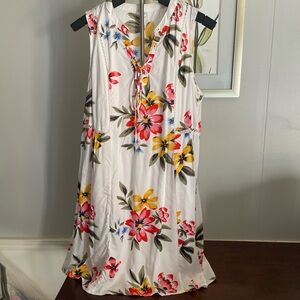 Old Navy Multicolor Floral Blouse